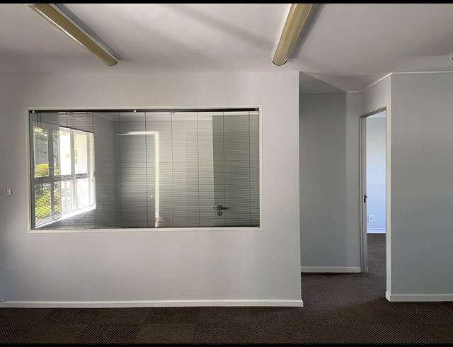 65M² OFFICE FOR SALE IN TOKAI
